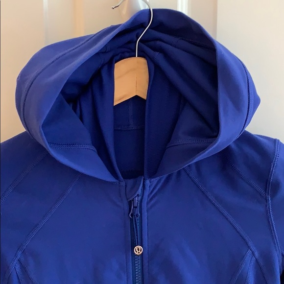 🍋 lululemon zip-up hoodie, blue, size 4 (xs) - Picture 2 of 9